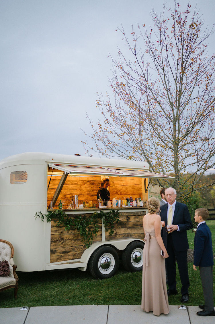 mobile bar trailer cocktail hour - Loudoun County wedding Lisa Havard Events