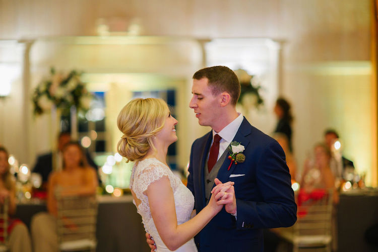 bride and groom first dance kiss - Loudoun County wedding Lisa Havard Events